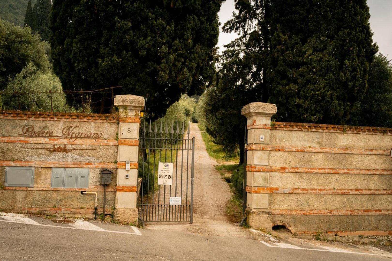 Agriturismo Podere Nigriano Salò Buitenkant foto