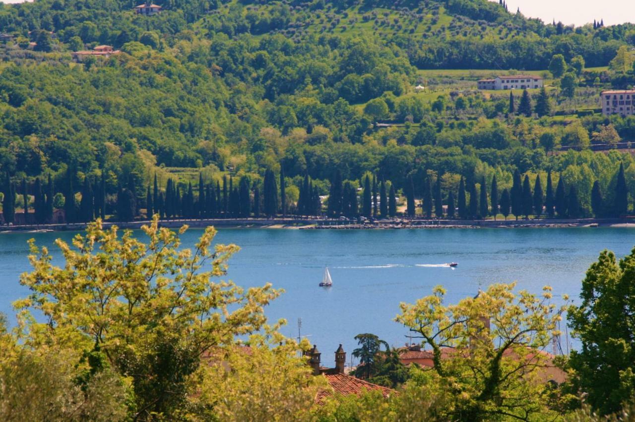 Agriturismo Podere Nigriano Salò Buitenkant foto