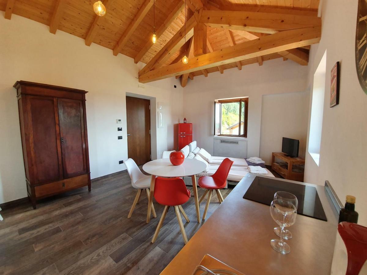 Agriturismo Podere Nigriano Salò Buitenkant foto