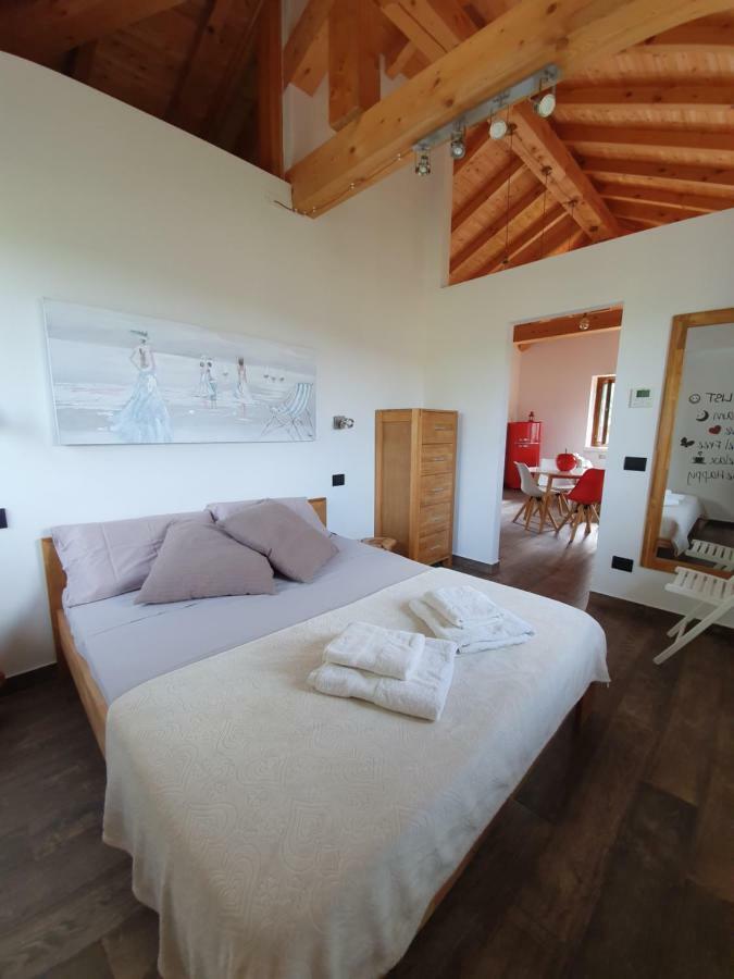 Agriturismo Podere Nigriano Salò Kamer foto